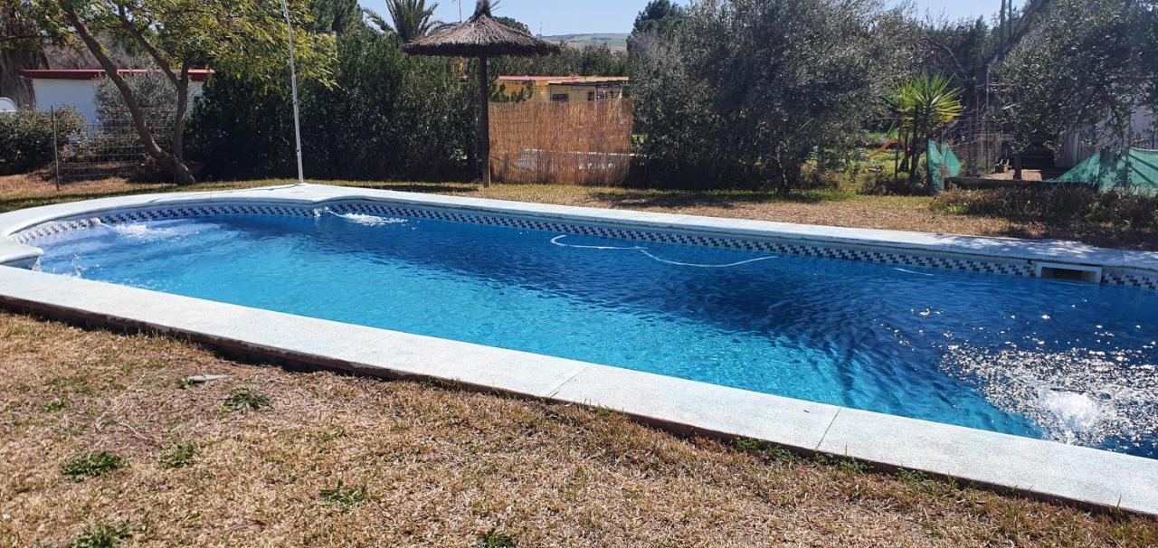 Chalet Sanlucar La Mayor Hébergement de vacances *